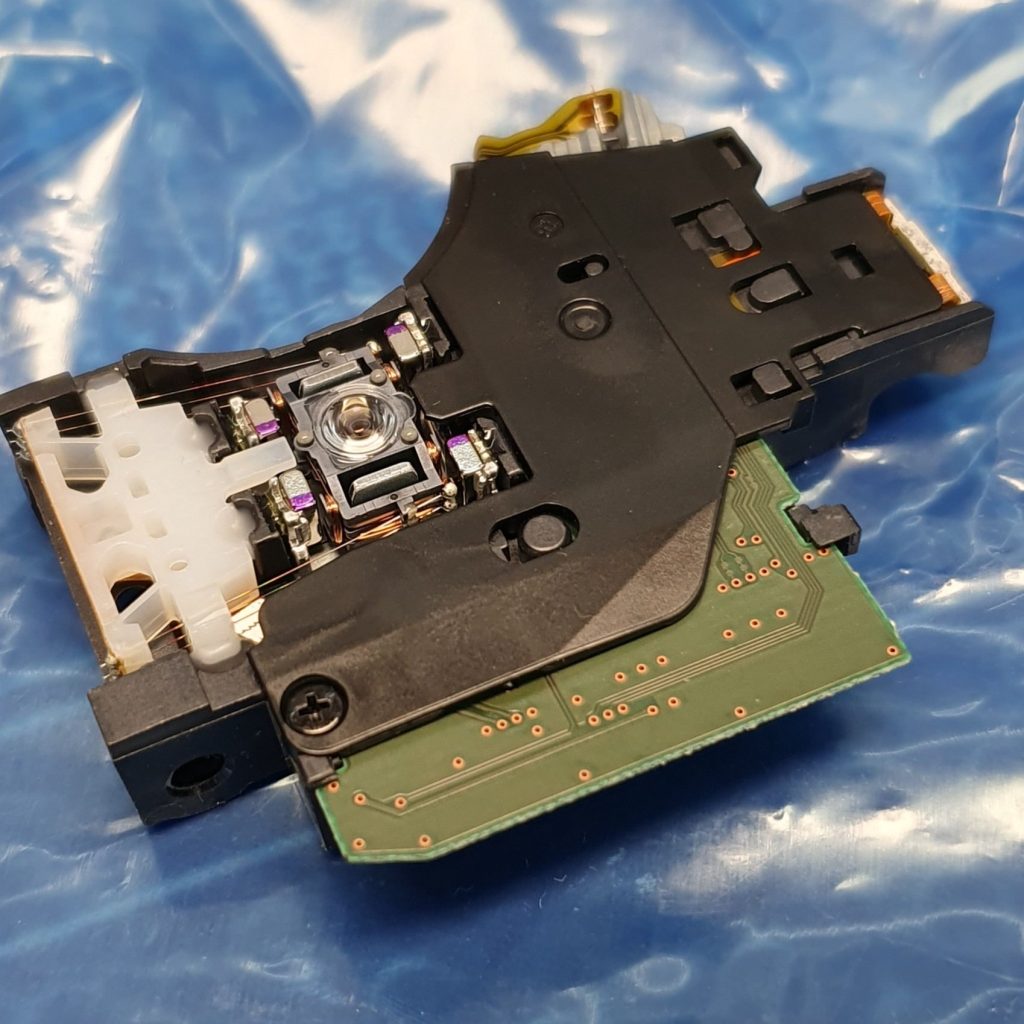 PS2 - Laser bytte